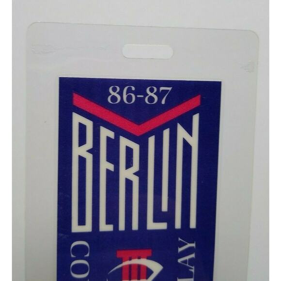 Berlin Count Three & Play Backstage Pass 1986 New Wave Synth-Pop Gift Terri Nunn - Picture 3 of 4